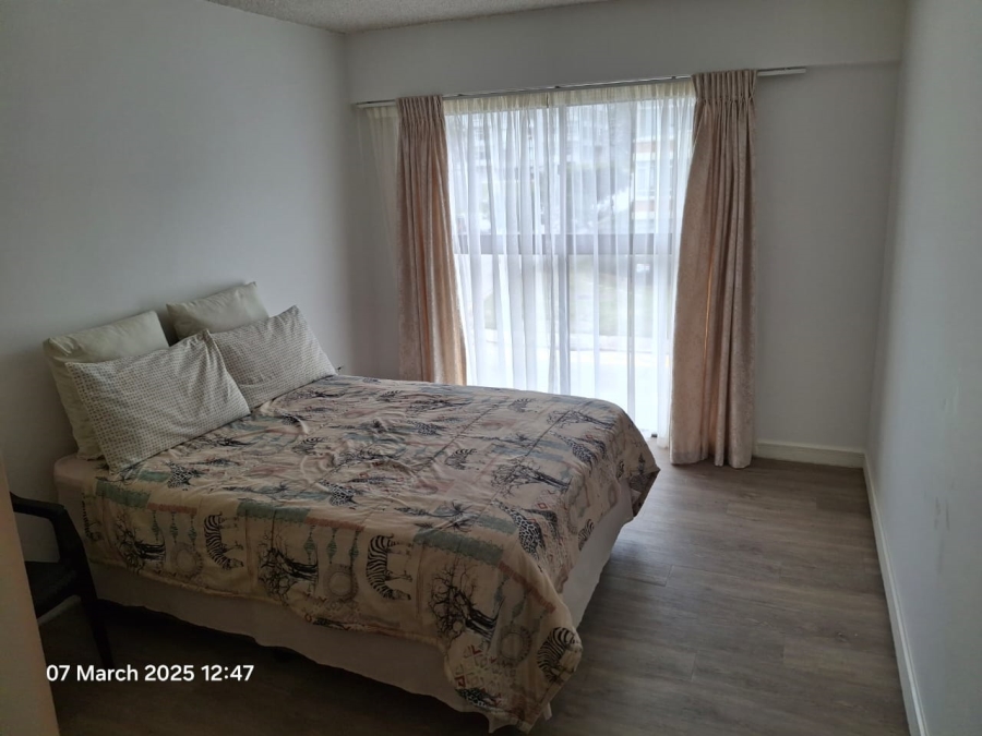 To Let 1 Bedroom Property for Rent in Humewood Eastern Cape